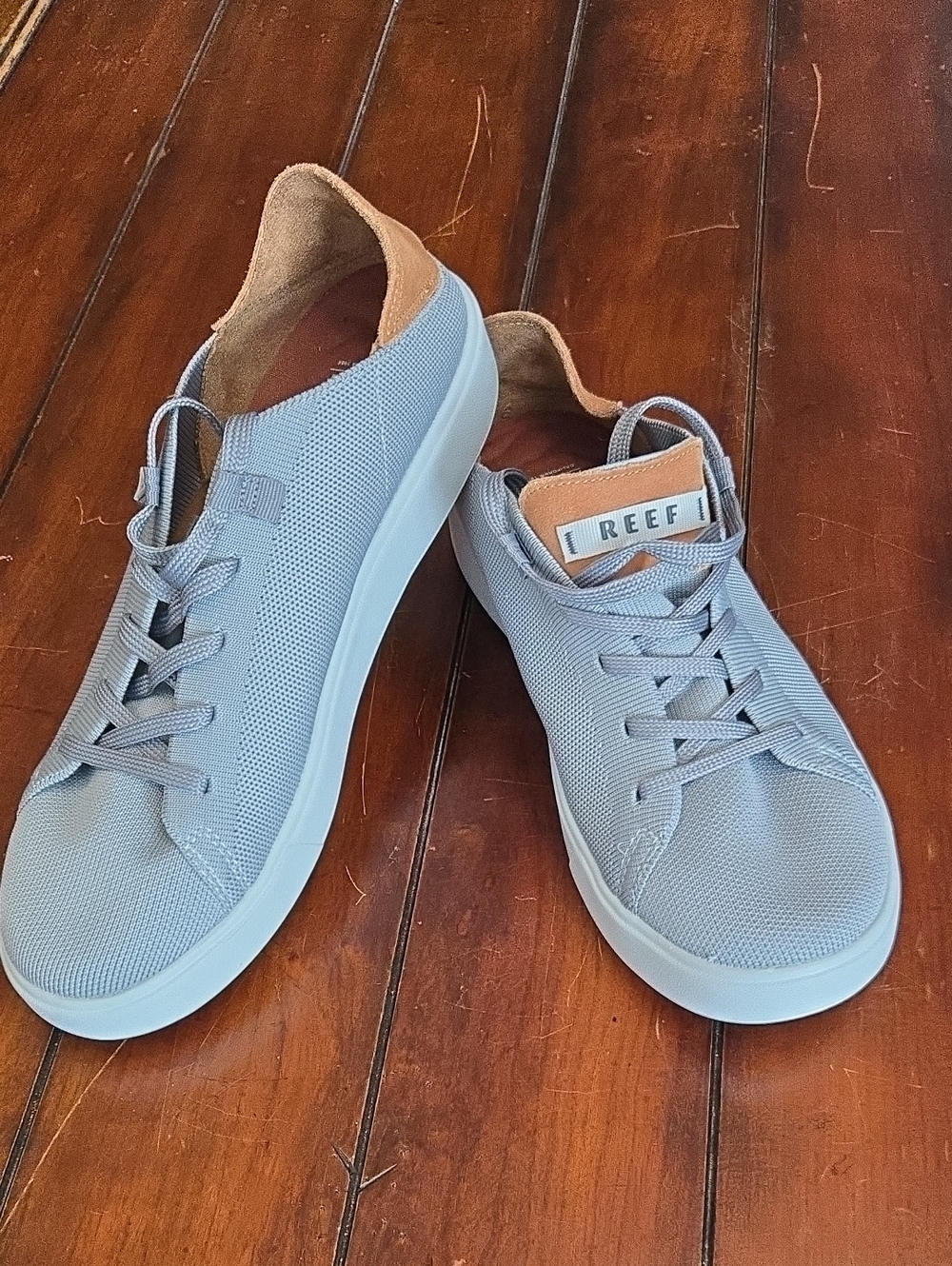 Reef Men's Light Gray Sneakers with Tan Heel Accent